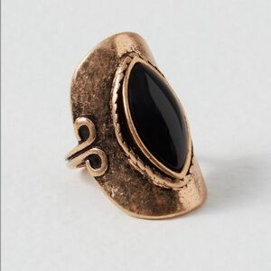 Free People Erin Ring, size 8, Gold/Onyx, never worn